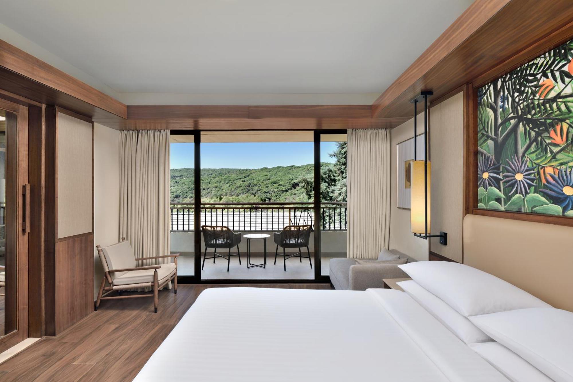 Courtyard By Marriott Mahabaleshwar Hotel ภายนอก รูปภาพ
