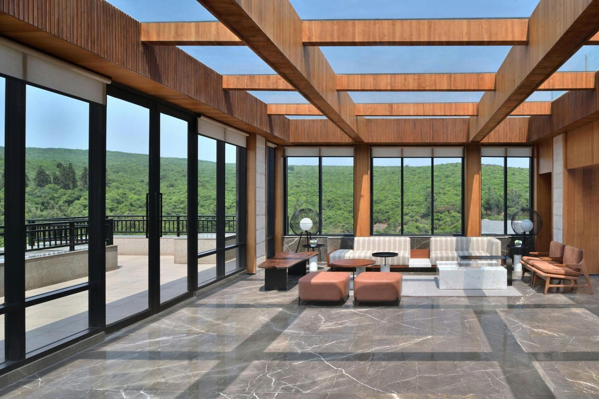 Courtyard By Marriott Mahabaleshwar Hotel ภายนอก รูปภาพ