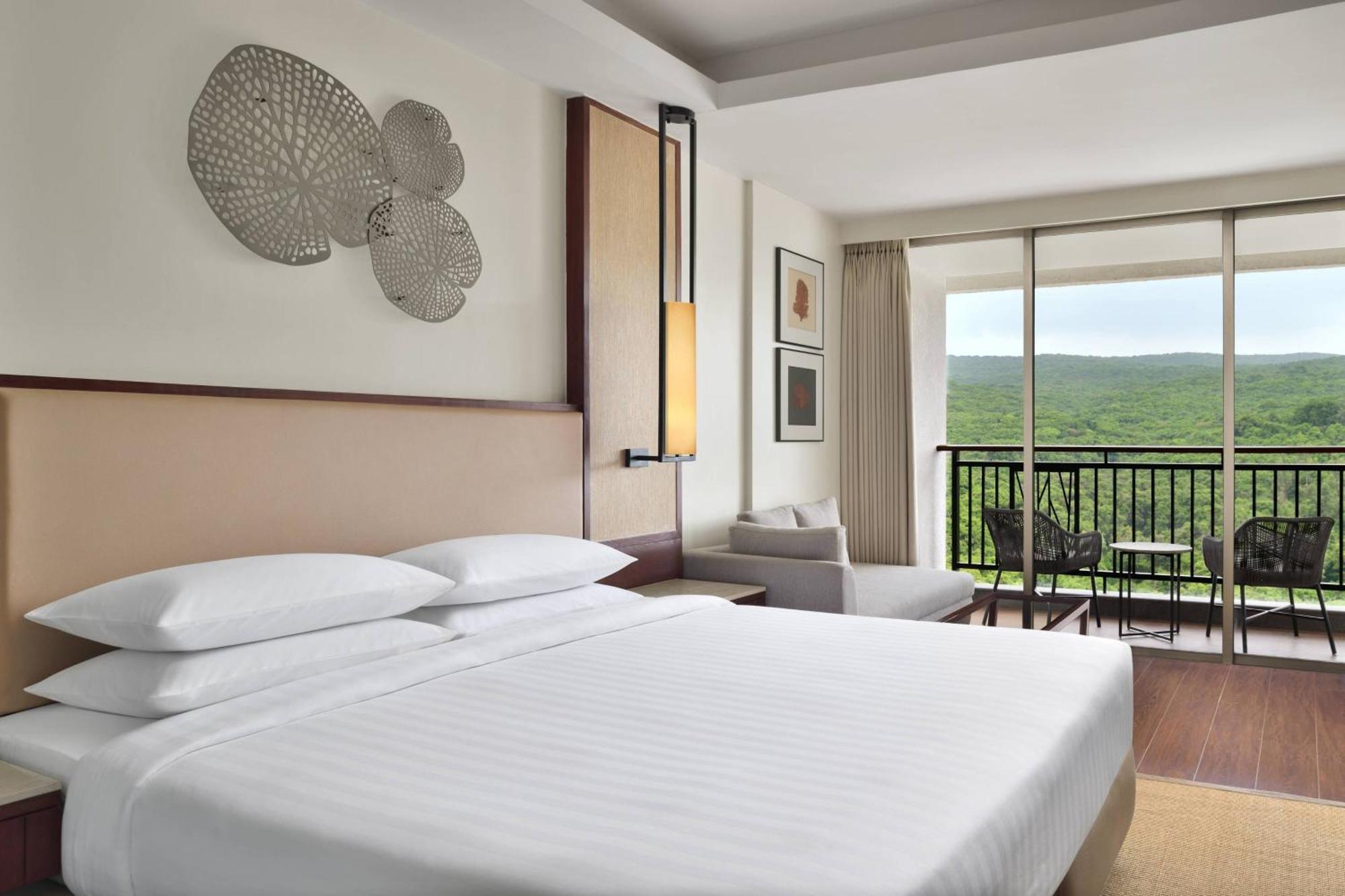 Courtyard By Marriott Mahabaleshwar Hotel ภายนอก รูปภาพ