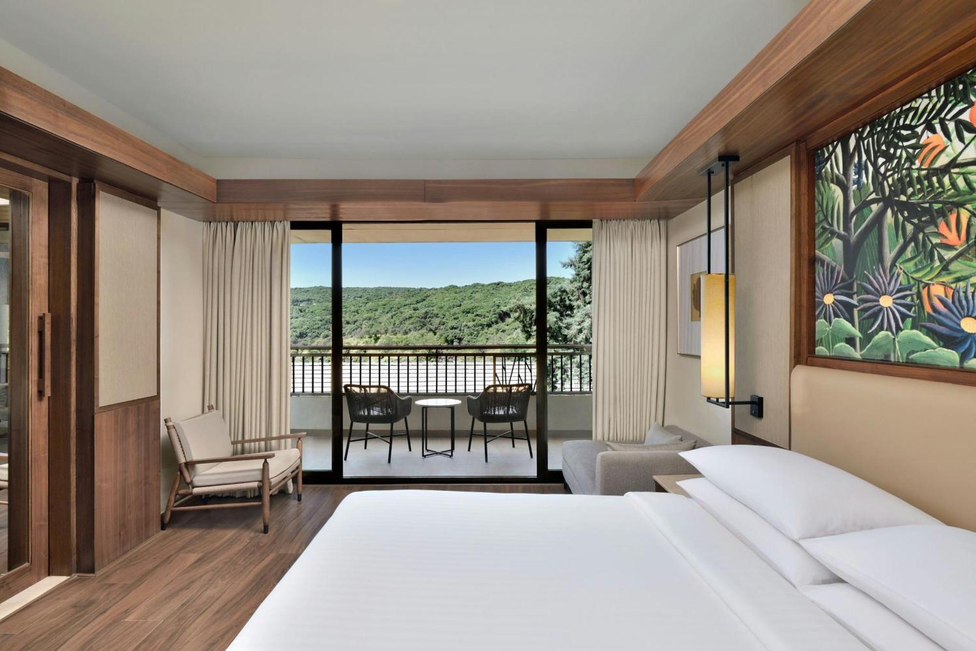 Courtyard By Marriott Mahabaleshwar Hotel ภายนอก รูปภาพ